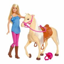 Barbie lovas szett babával