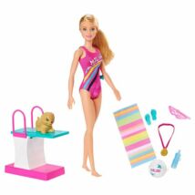 Barbie Dreamhouse: Barbie baba fürdőruhában kiegészítőkkel