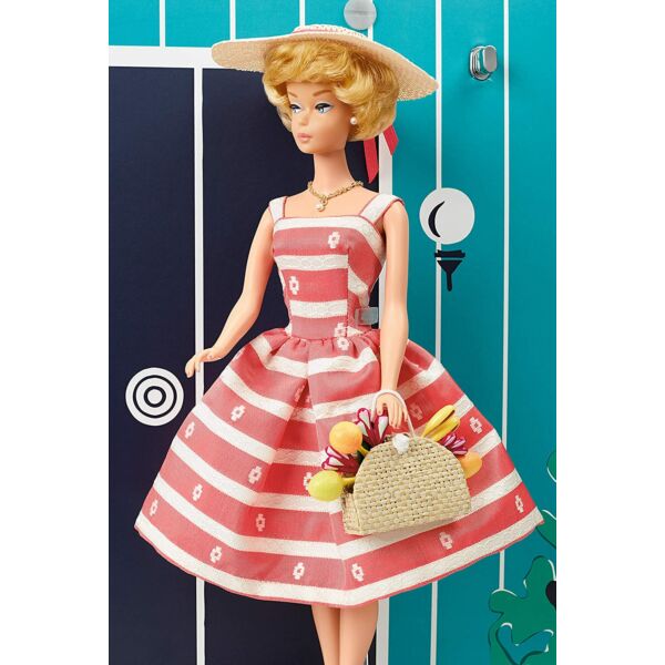 Mattel: 75. évfordulós Retro Barbie álomház és kiegészítők