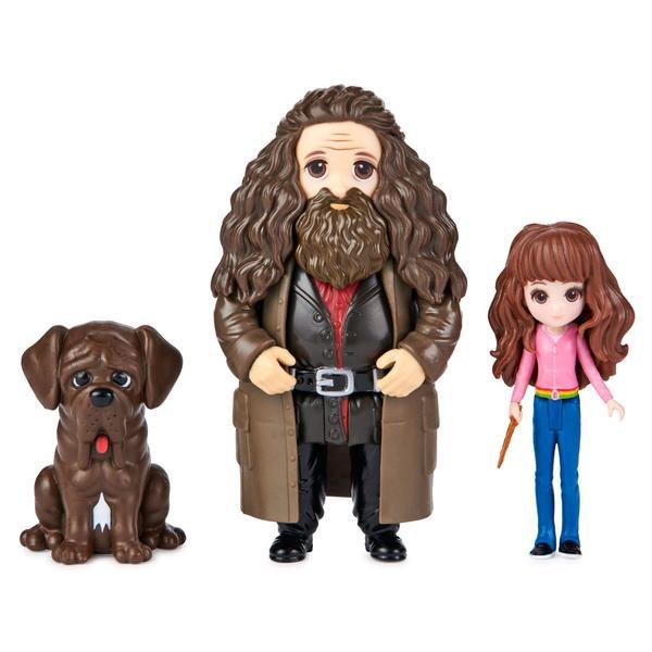 Harry Potter: Hermione és Hagrid figura szett, Agyar figurával