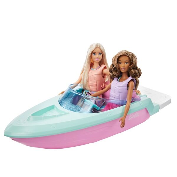 Barbie: Motorcsónak és terepjáró babákkal