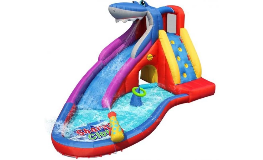 Medencés ugrálóvár, a nyári hónapok kedvence